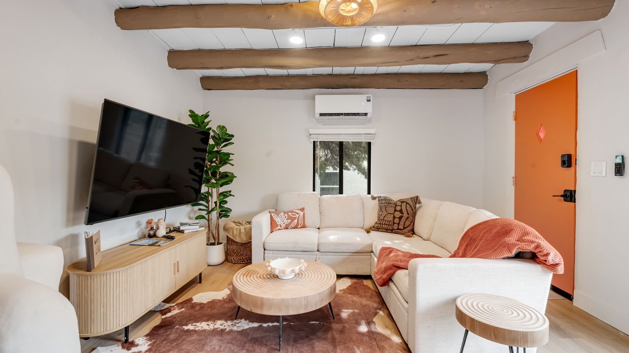 Photo of Livingroom in Manitou Springs
