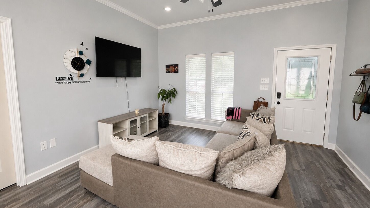 Photo of Livingroom in Gonzales
