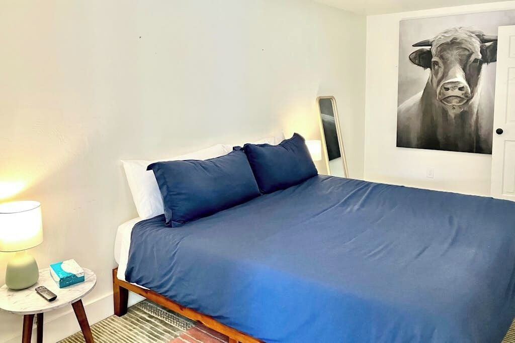 Photo of Bedroom in Hermosa