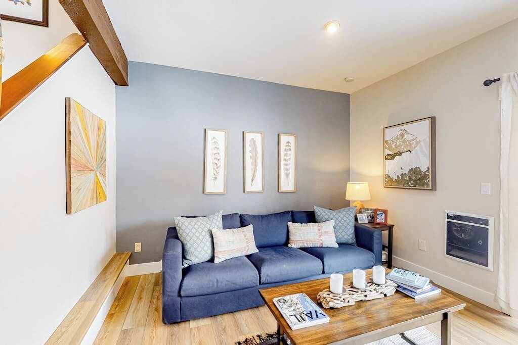 Photo of Livingroom in Eagle-Vail