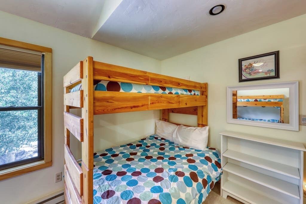 Photo of Bedroom in Baldy Mountain