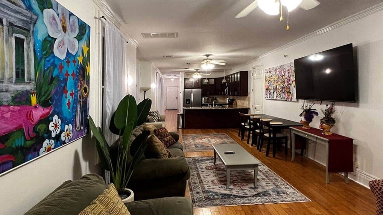 Photo of Livingroom in Broadmoor