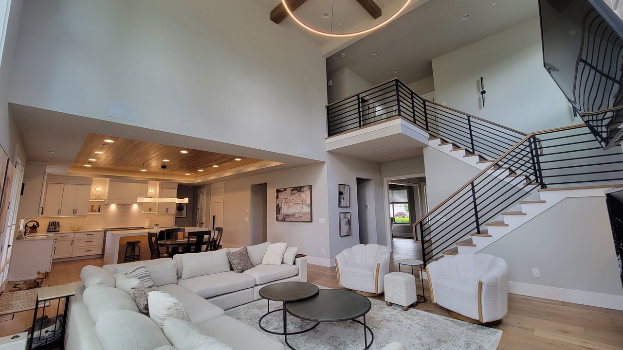 Photo of Livingroom in North Juanita