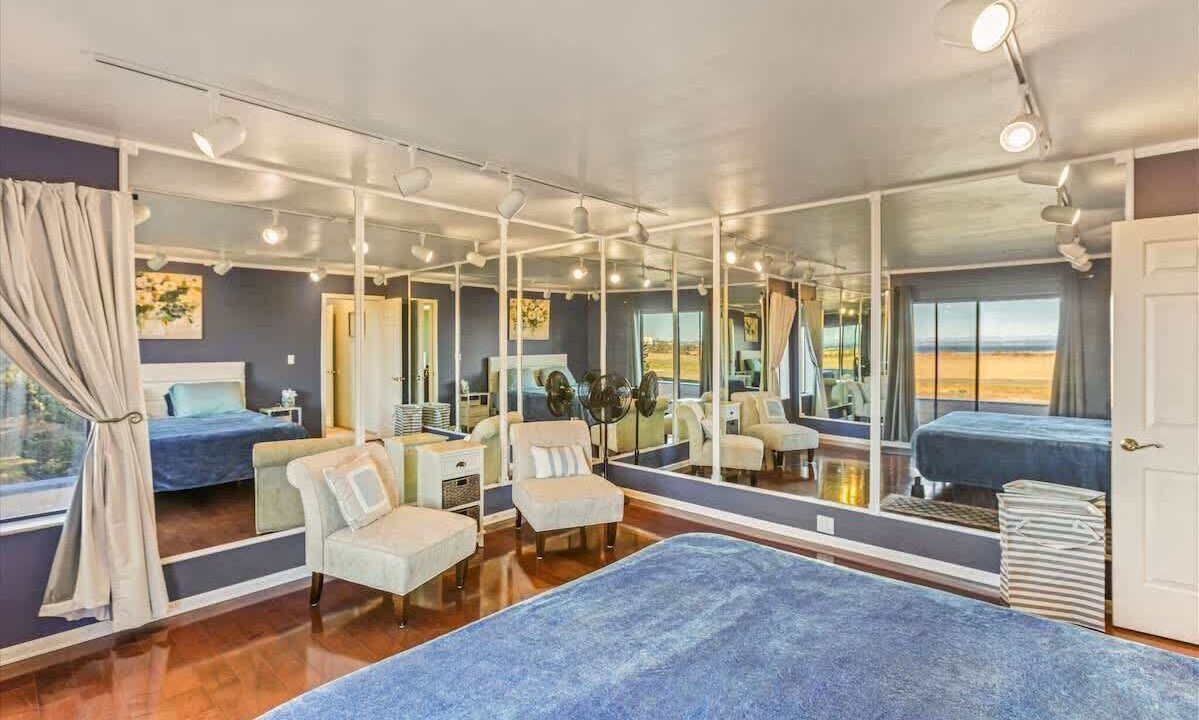 Photo of Bedroom in Westport