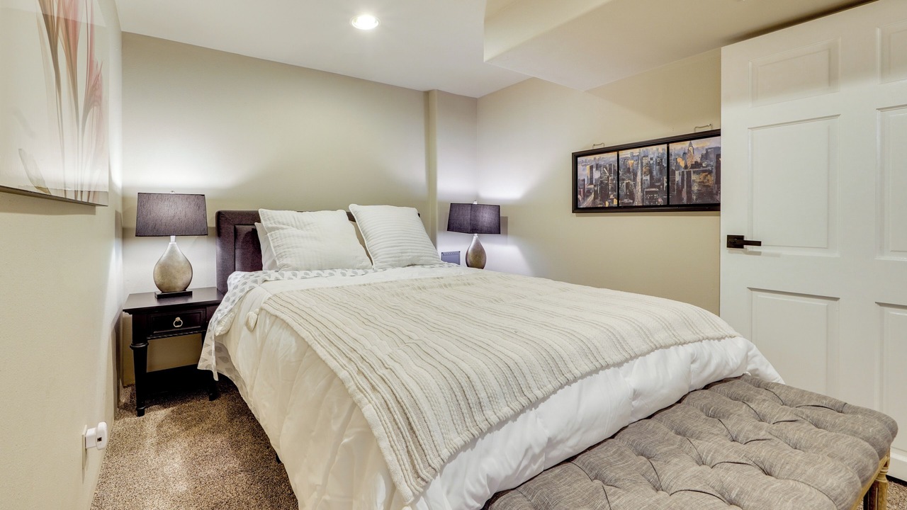 Photo of Bedroom in Seattle Metro Area