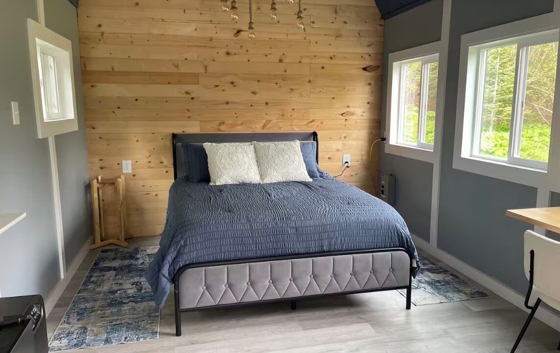 Photo of Bedroom in Diamond Ridge