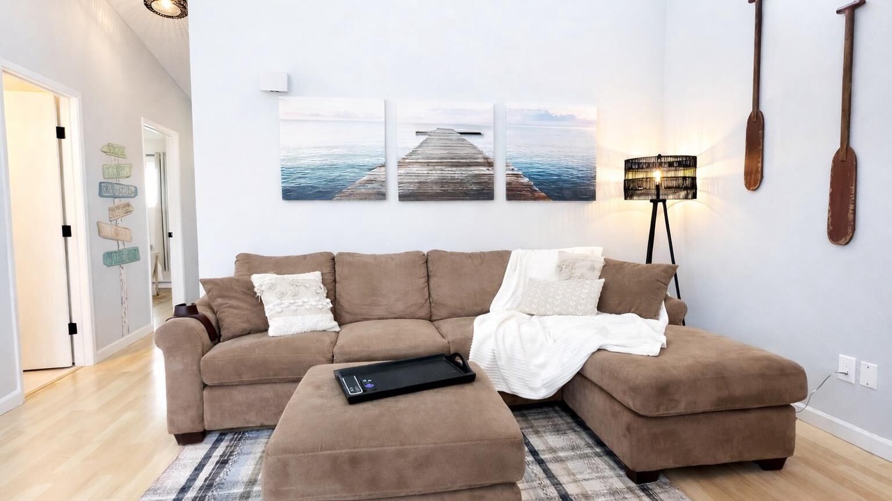 Photo of Livingroom in Birch Bay