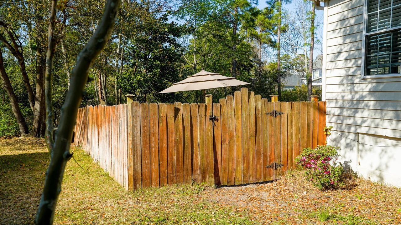 Photo of Others in Myrtle Grove