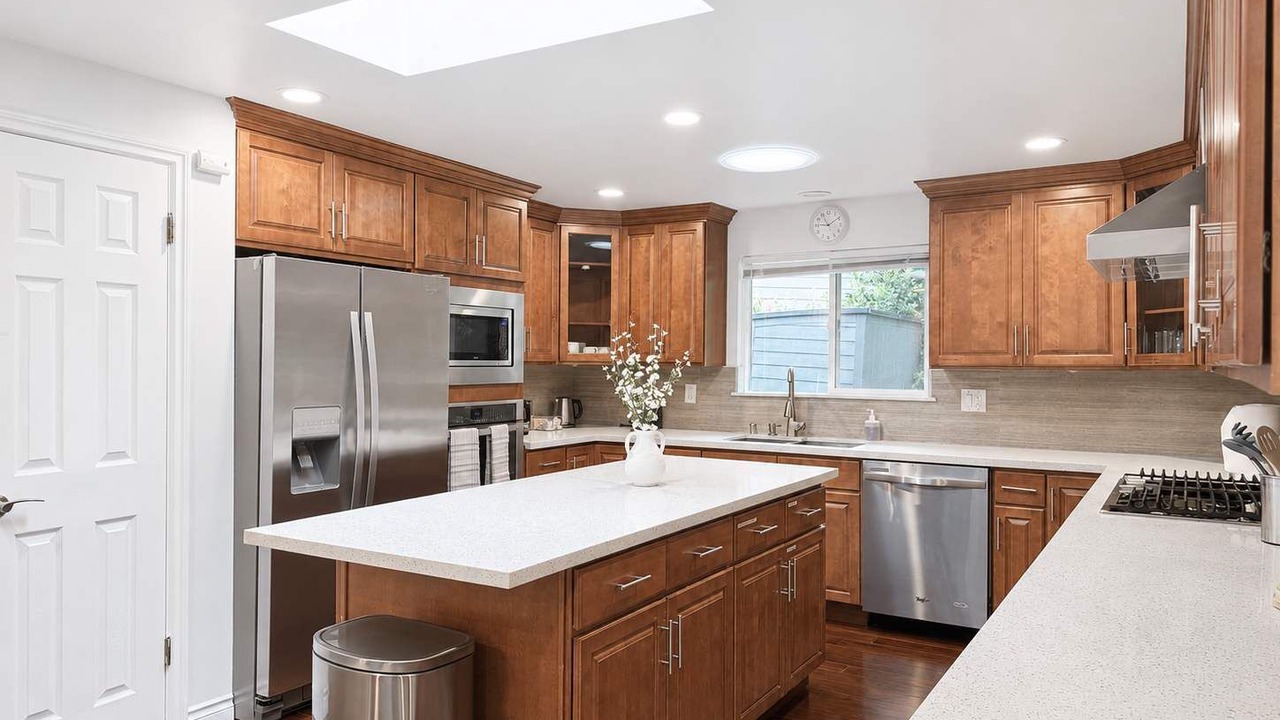 Photo of Kitchen in Northeast Bellevue