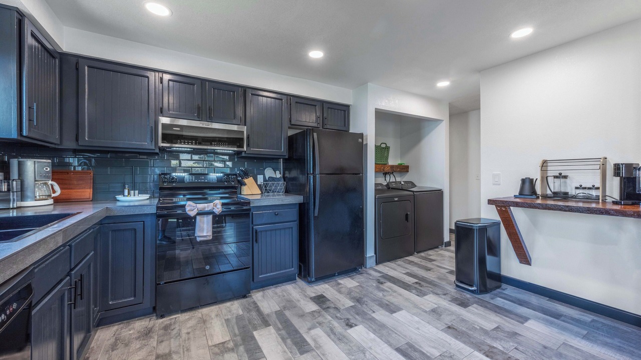 Photo of Kitchen in Cascade Locks