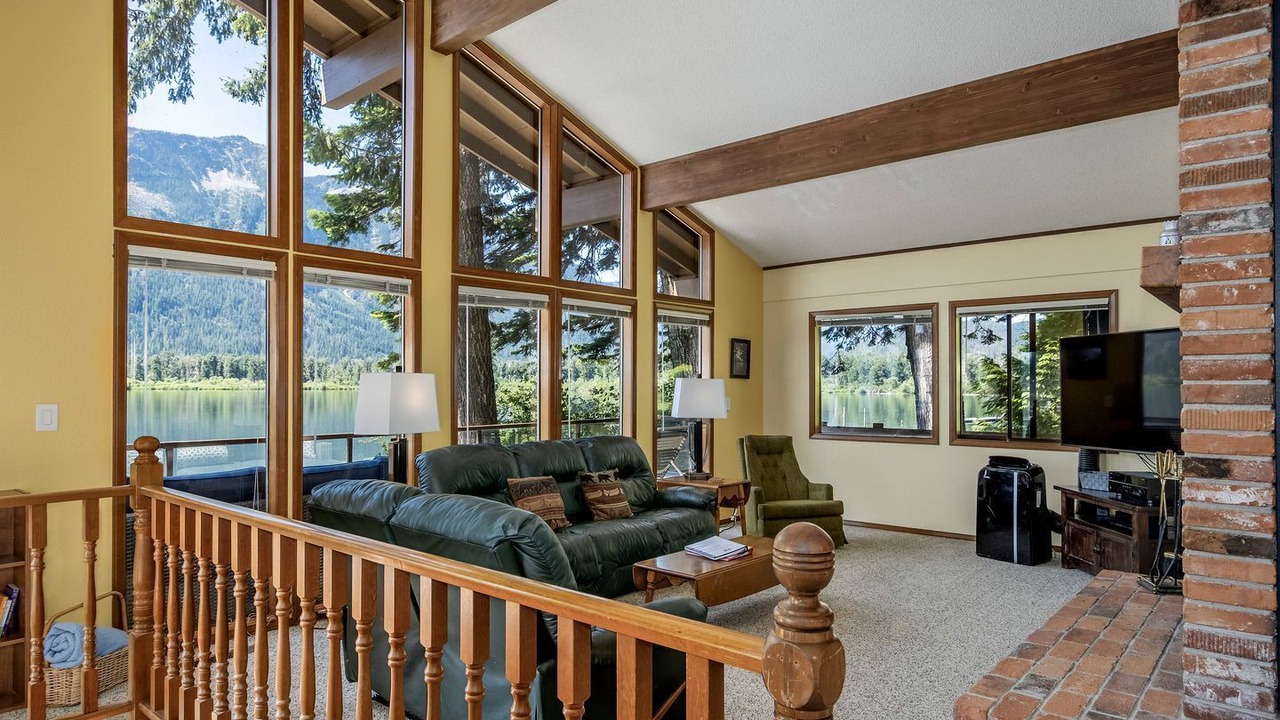 Photo of Livingroom in Leavenworth