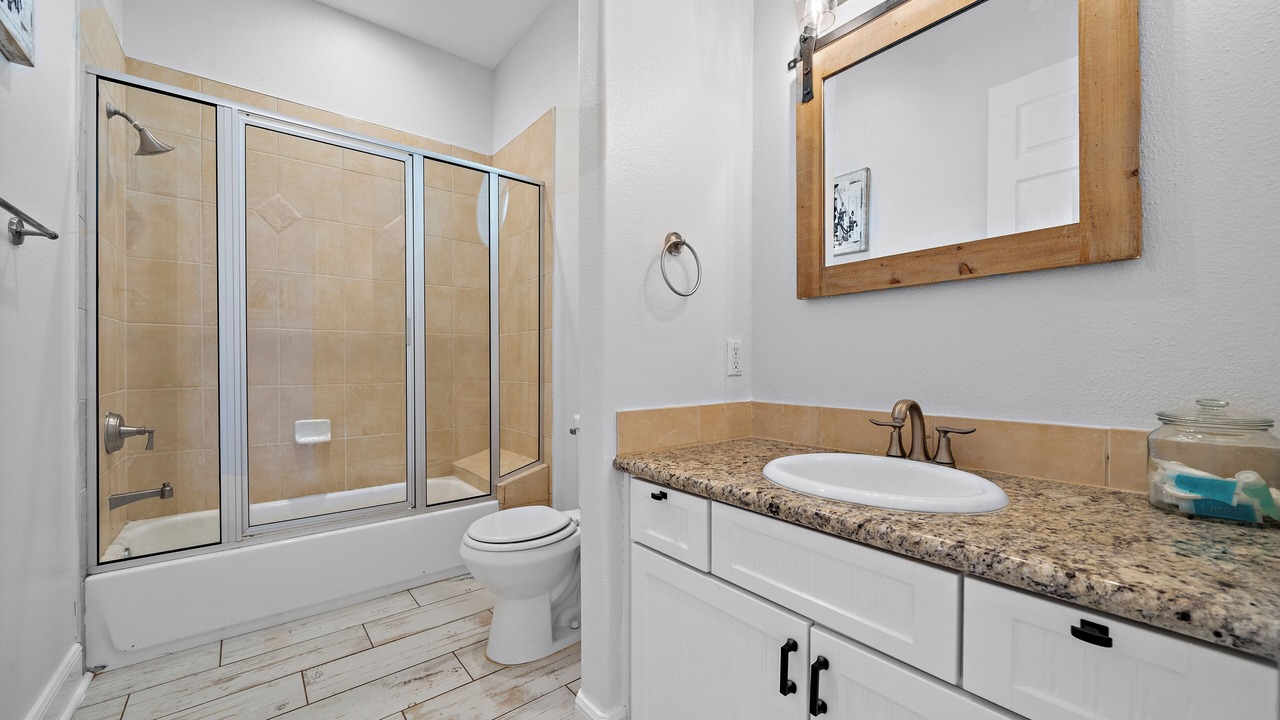 Photo of Bathroom in Red Fish Cove