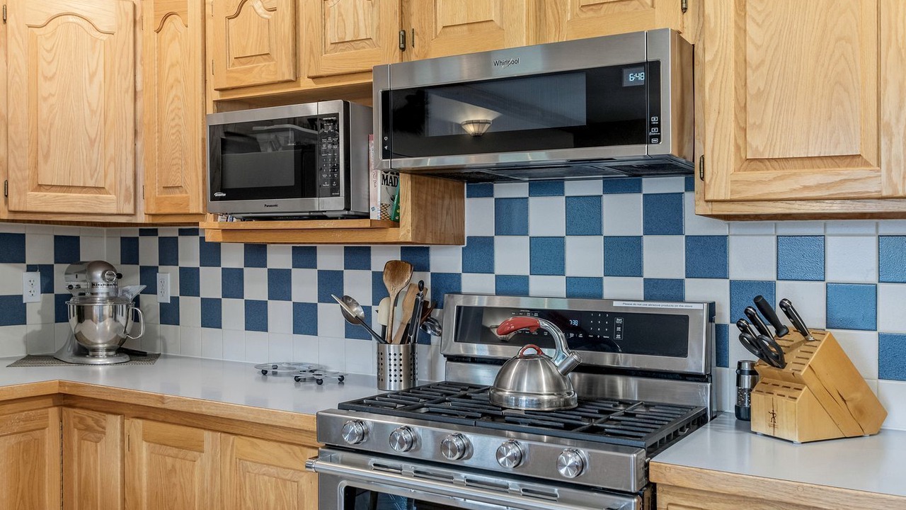 Photo of Kitchen in Plain
