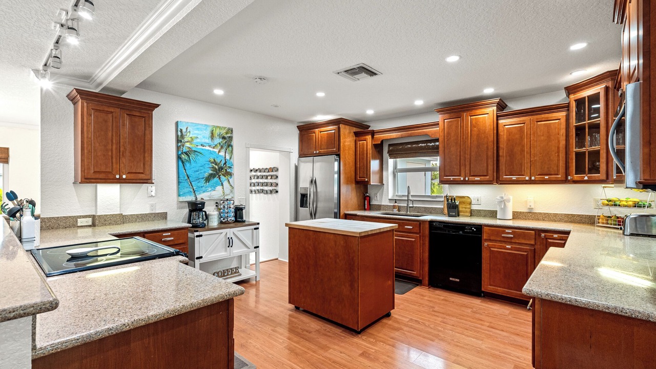 Photo of Kitchen in Lake Clarke Shores