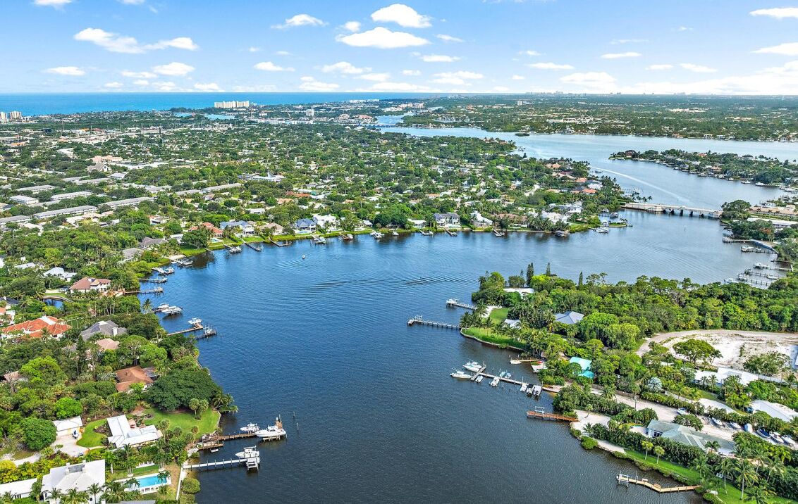 Photo of Others in Tequesta