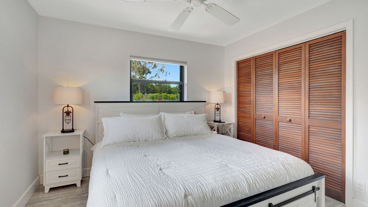 Photo of Bedroom in Lake Worth