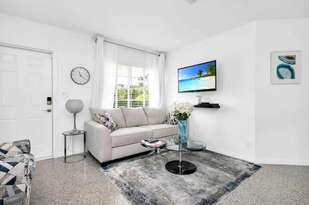 Photo of Livingroom in Pinewood Park