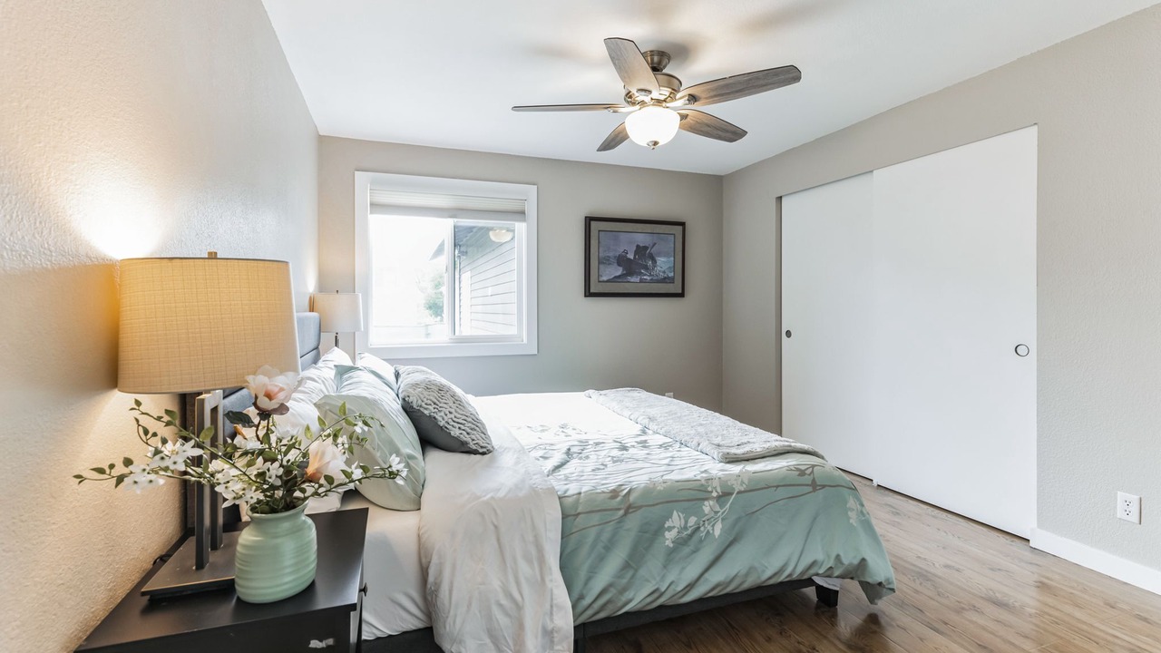 Photo of Bedroom in Everett