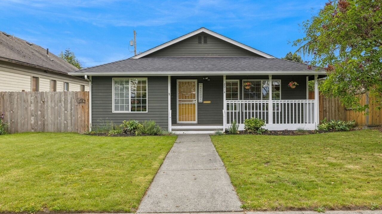 Photo of Outdoor in Everett