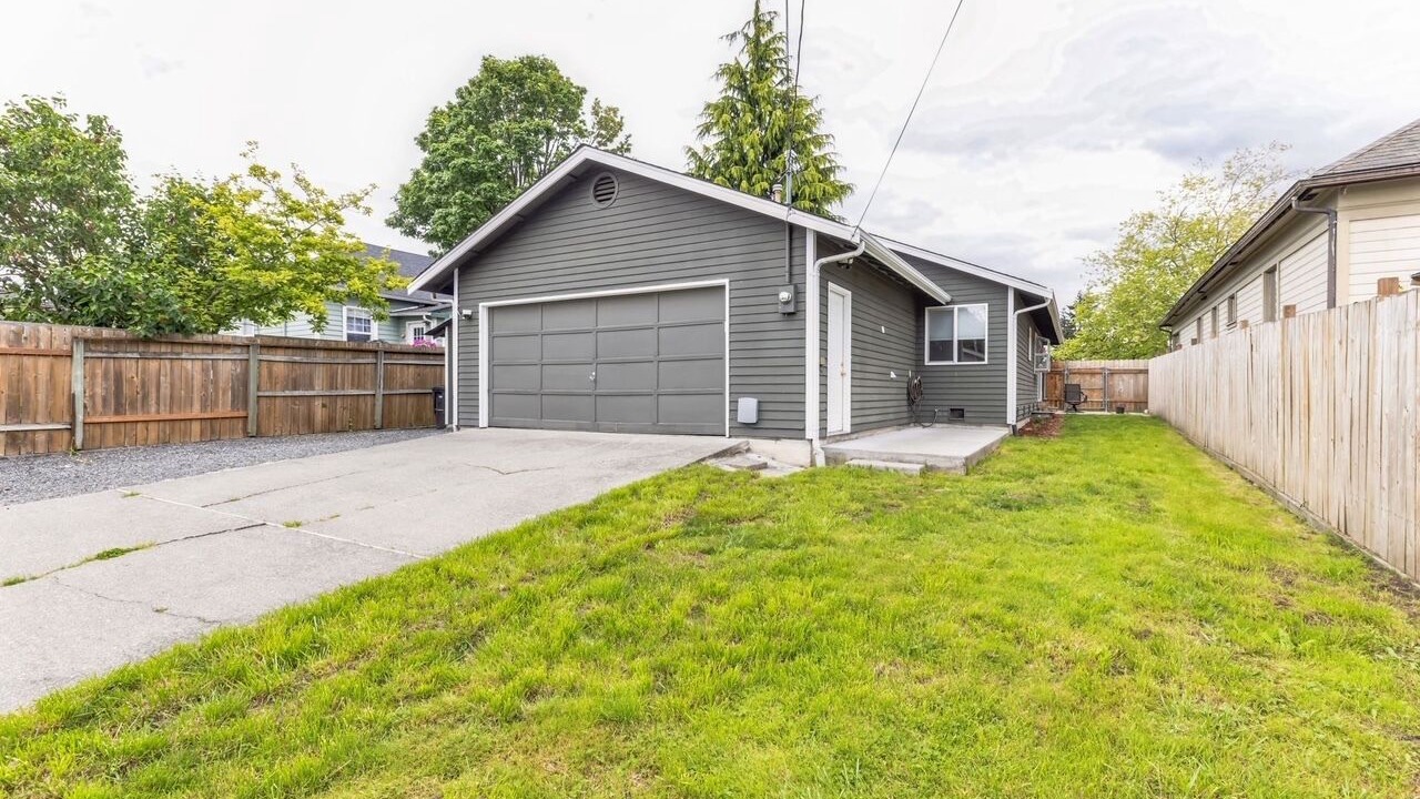 Photo of Outdoor in Everett