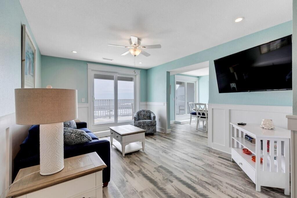Photo of Livingroom in Kill Devil Hills