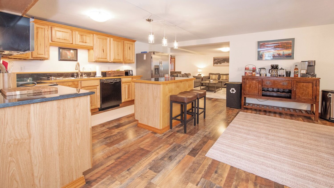 Photo of Kitchen in Huffman - O' Malley