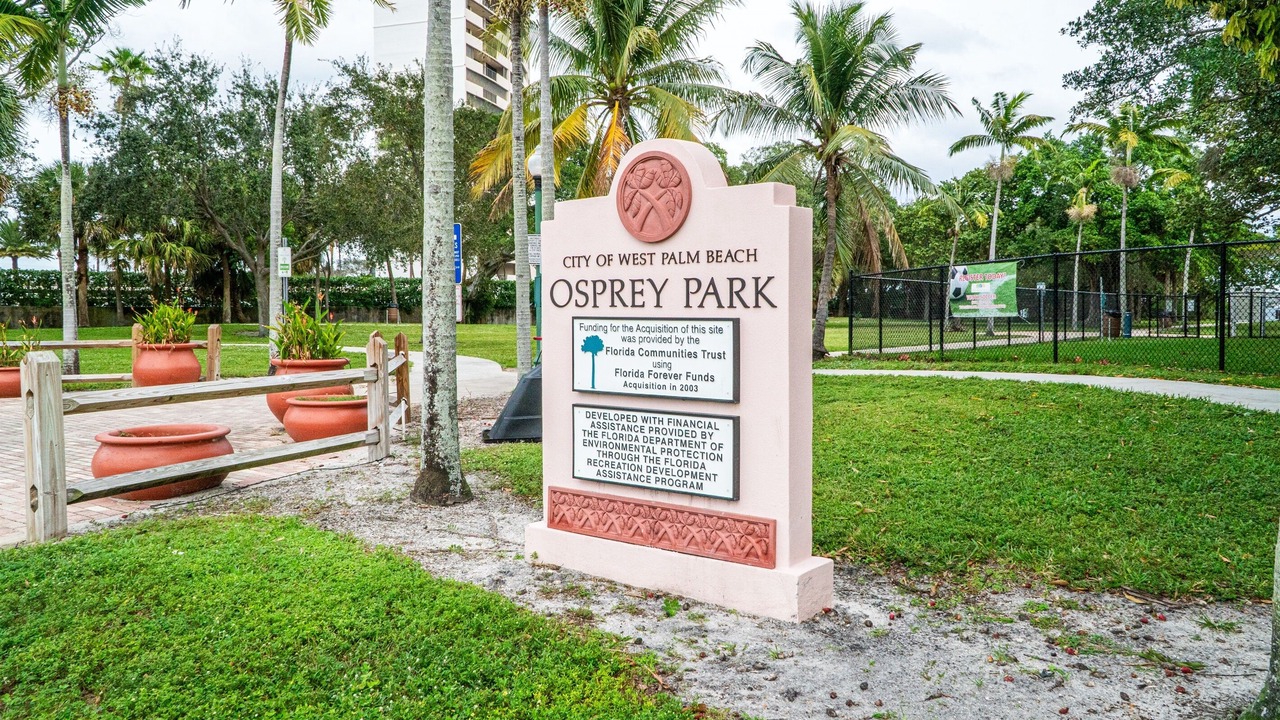 Photo of Outdoor in Pinewood Park