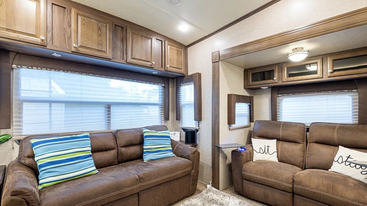 Photo of Livingroom in Florida Gardens