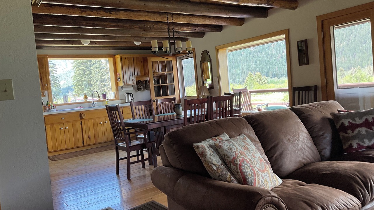 Photo of Livingroom in Pagosa Springs