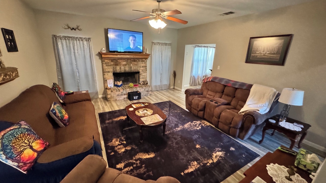 Photo of Livingroom in Wakefield