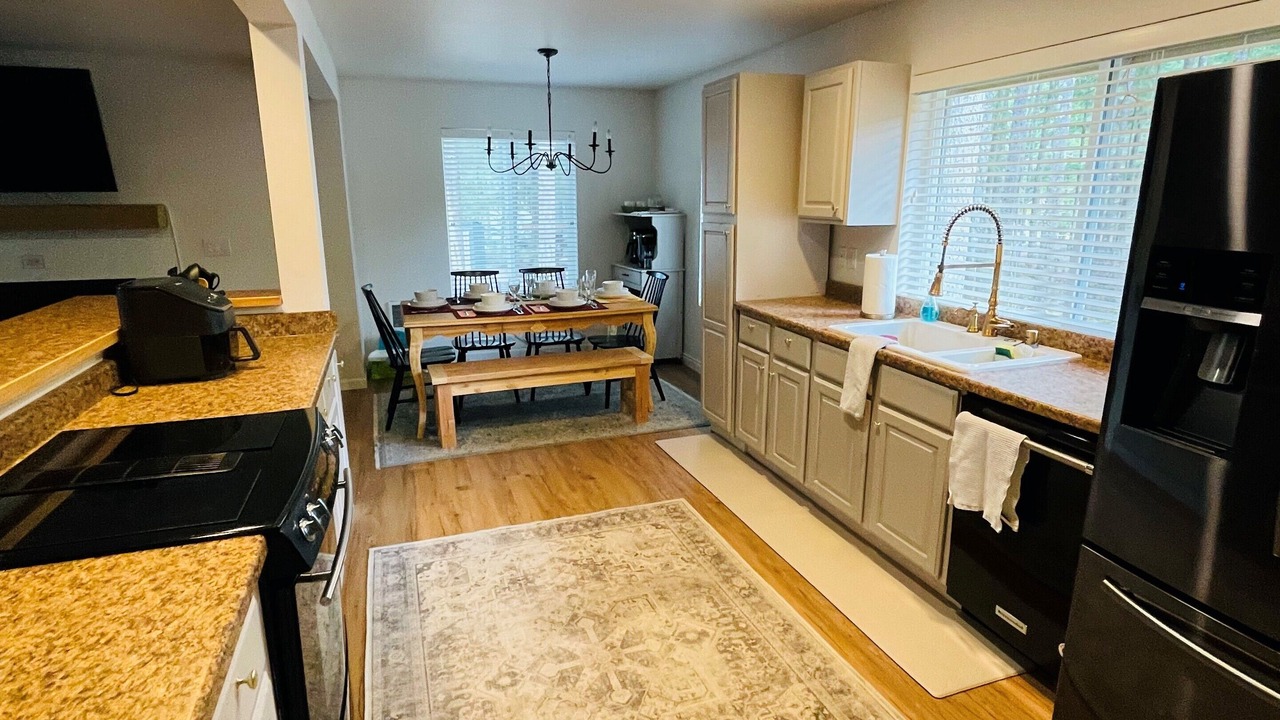 Photo of Kitchen in Hoodsport