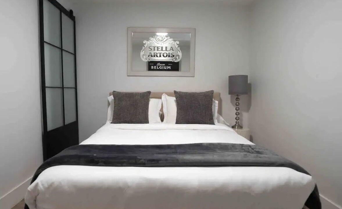 Photo of Bedroom in Lantana