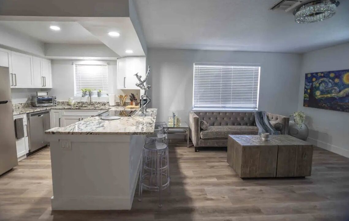 Photo of Livingroom in Lantana
