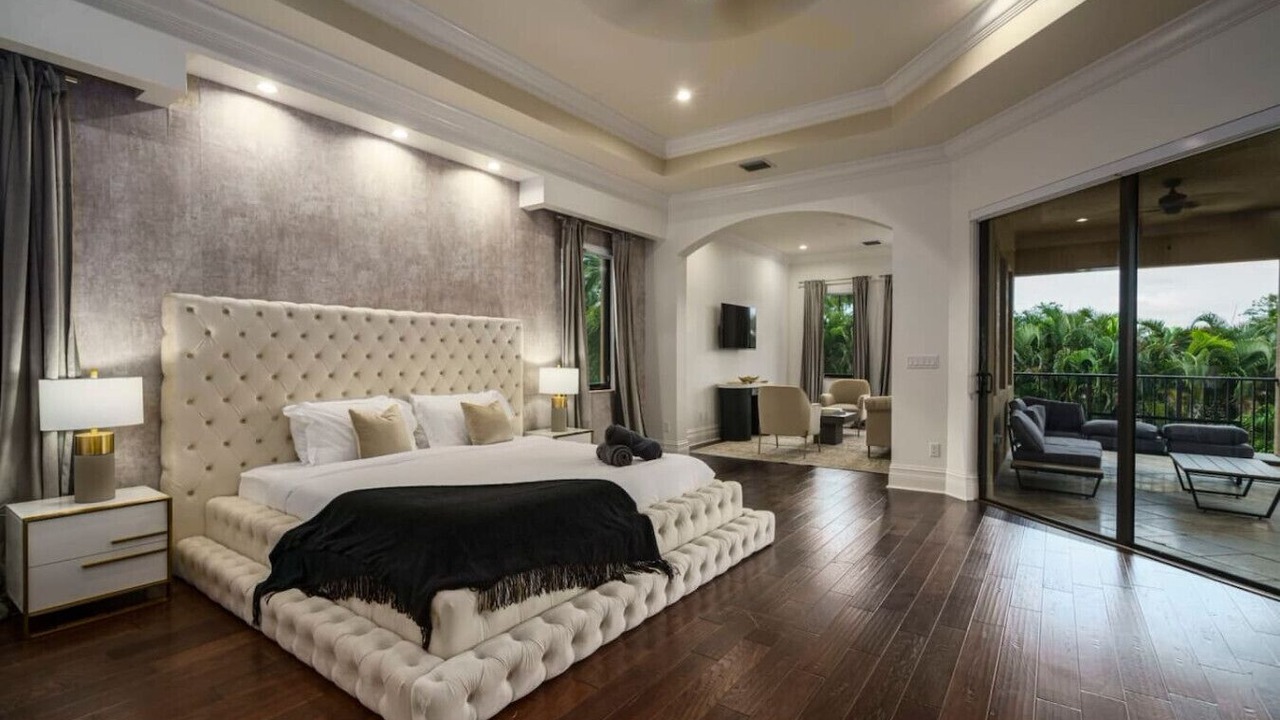 Photo of Bedroom in Palm Beach Country Estates