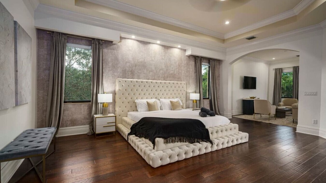 Photo of Bedroom in Palm Beach Country Estates