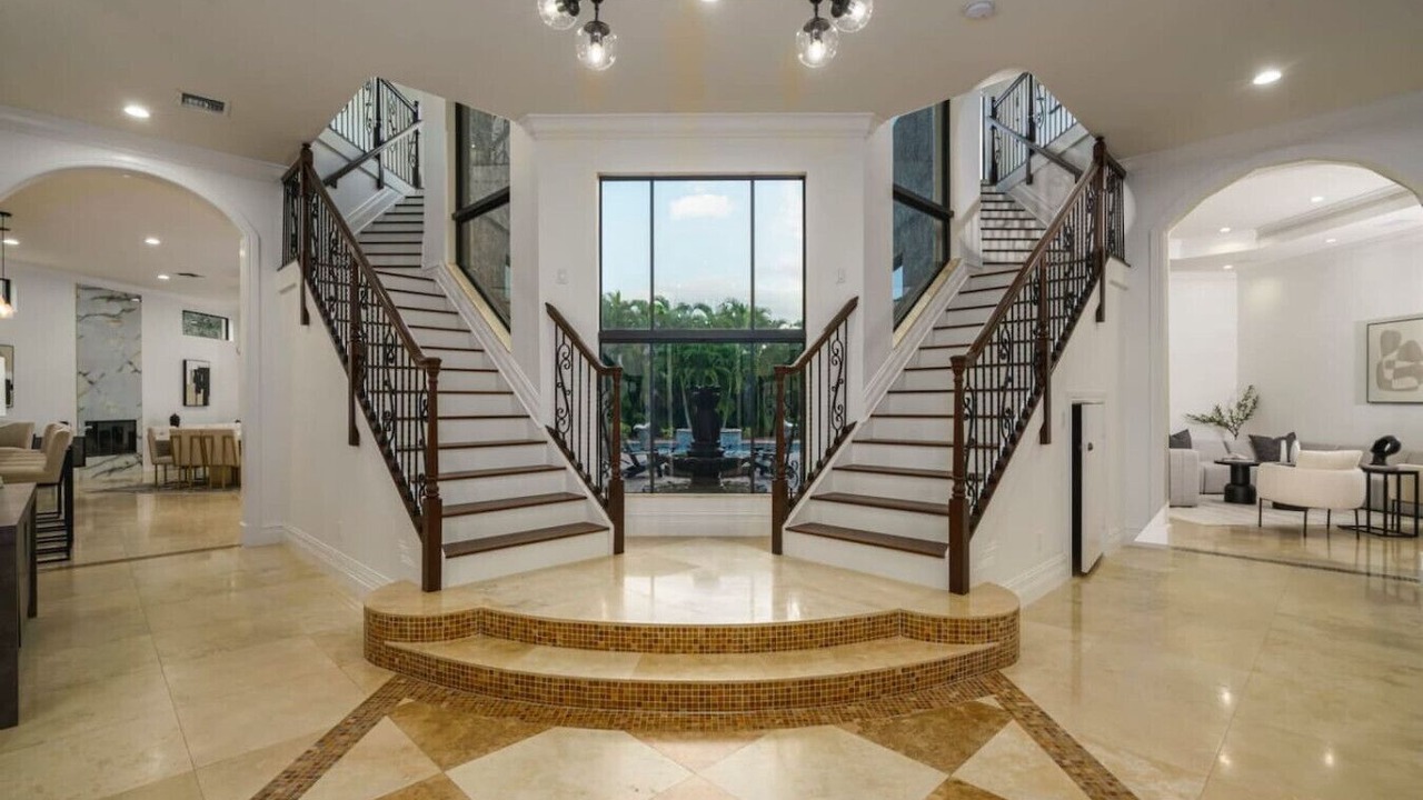 Photo of Others in Palm Beach Country Estates