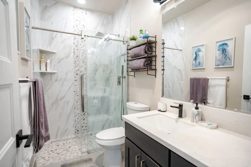 Photo of Bathroom in Long Beach