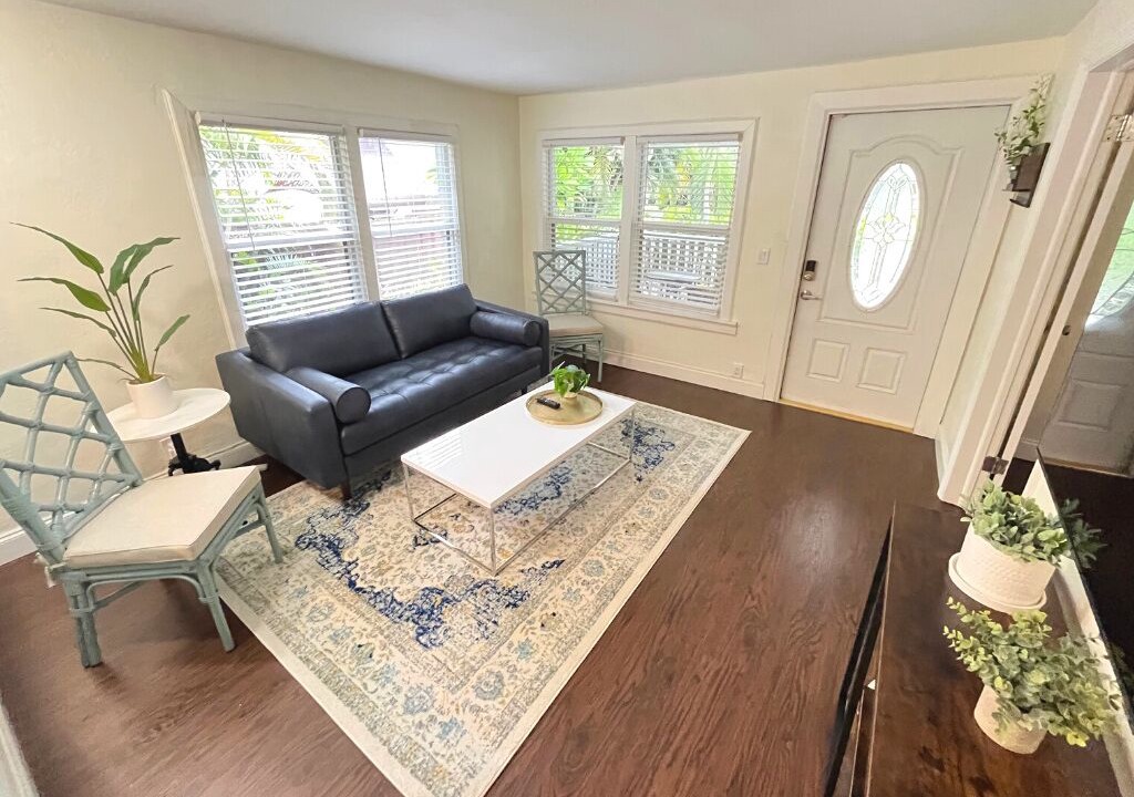 Photo of Livingroom in Pinewood Park