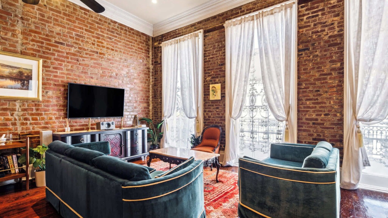 Photo of Bedroom in Lower Garden District