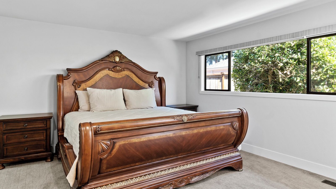 Photo of Bedroom in Poulsbo
