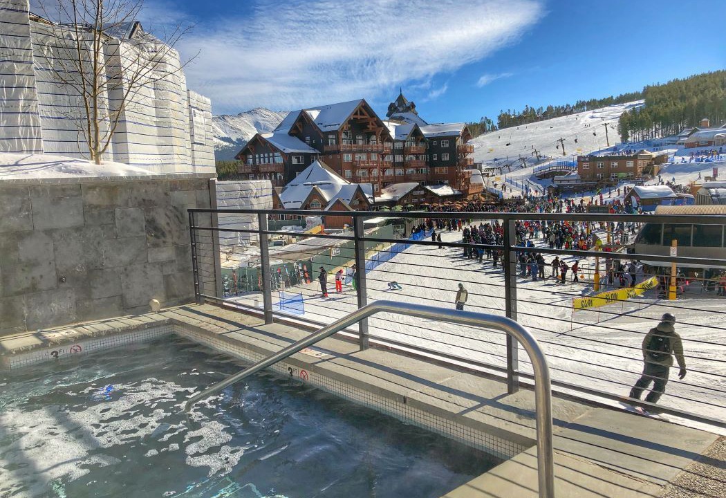 Photo of Outdoor in Peak 8