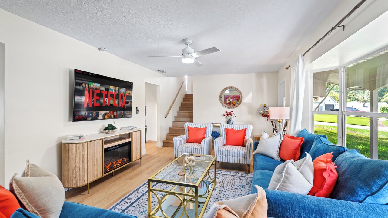 Photo of Livingroom in Palm Beach - West Palm Beach