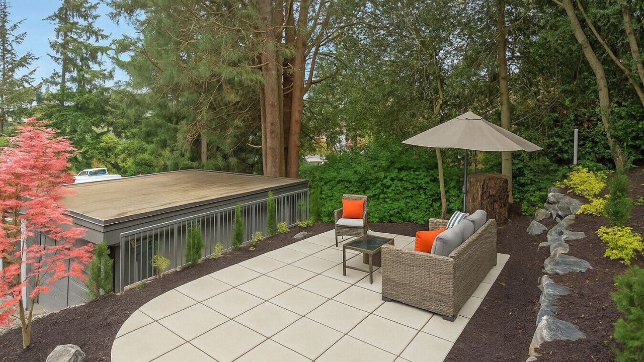 Photo of Outdoor in Licton Springs