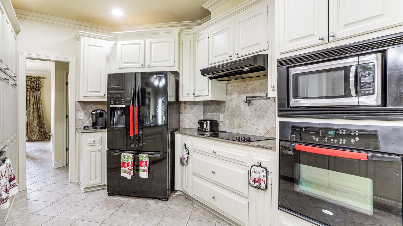 Photo of Kitchen in Zachary