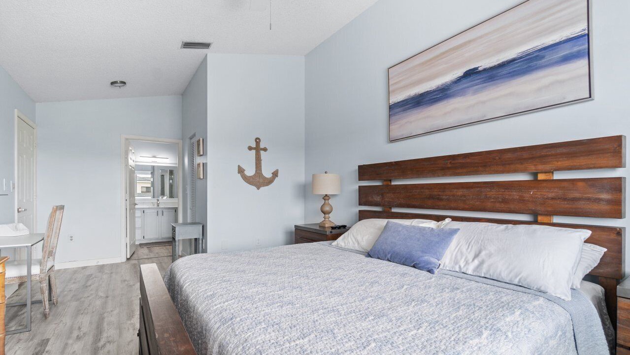 Photo of Bedroom in Jupiter