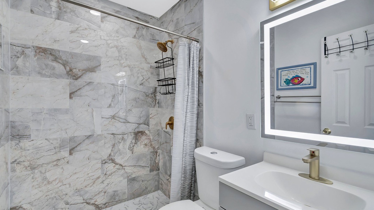 Photo of Bathroom in South Palm Park Neighborhood Association