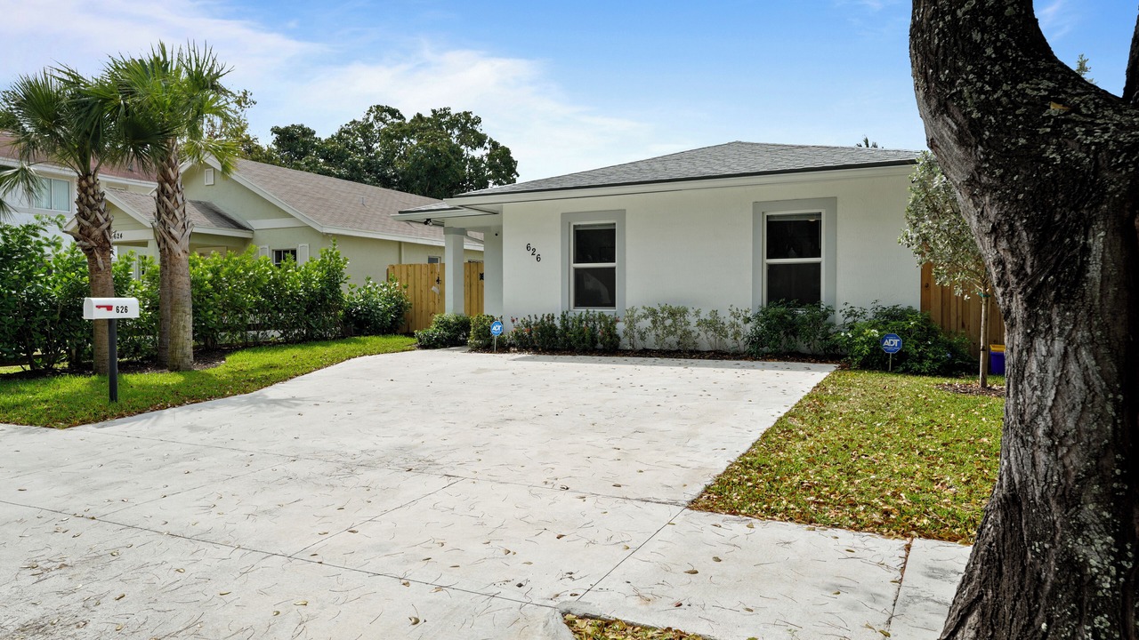 Photo of Outdoor in Old Northwood Historic District
