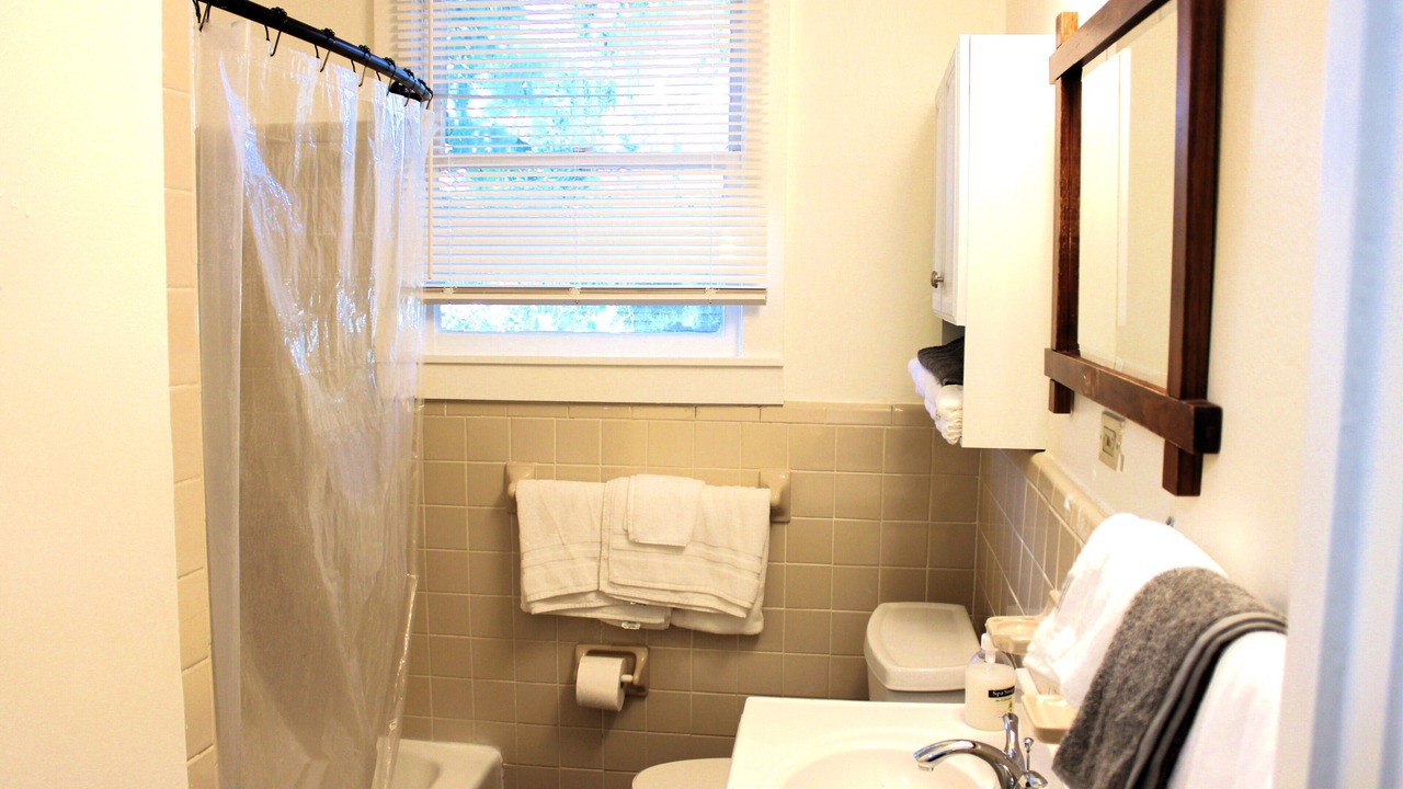 Photo of Bathroom in Bywater