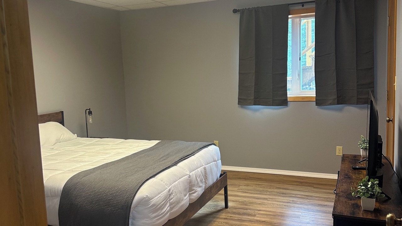 Photo of Bedroom in Deltana