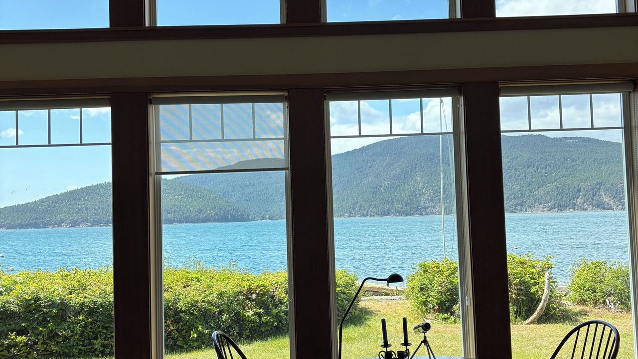 Photo of Livingroom in Anacortes